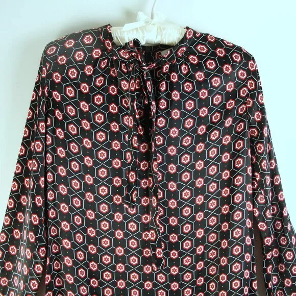 Sandro Paris Black Satin Red Floral Tie Neckline Lace Trim Mini Shift Dress 2 - Picture 2 of 6